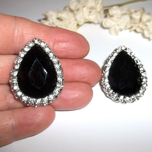 Glamorous Earring Set Teardrop Faux Black Onyx Teardrop & White Rhinestones A877 - Picture 1 of 4